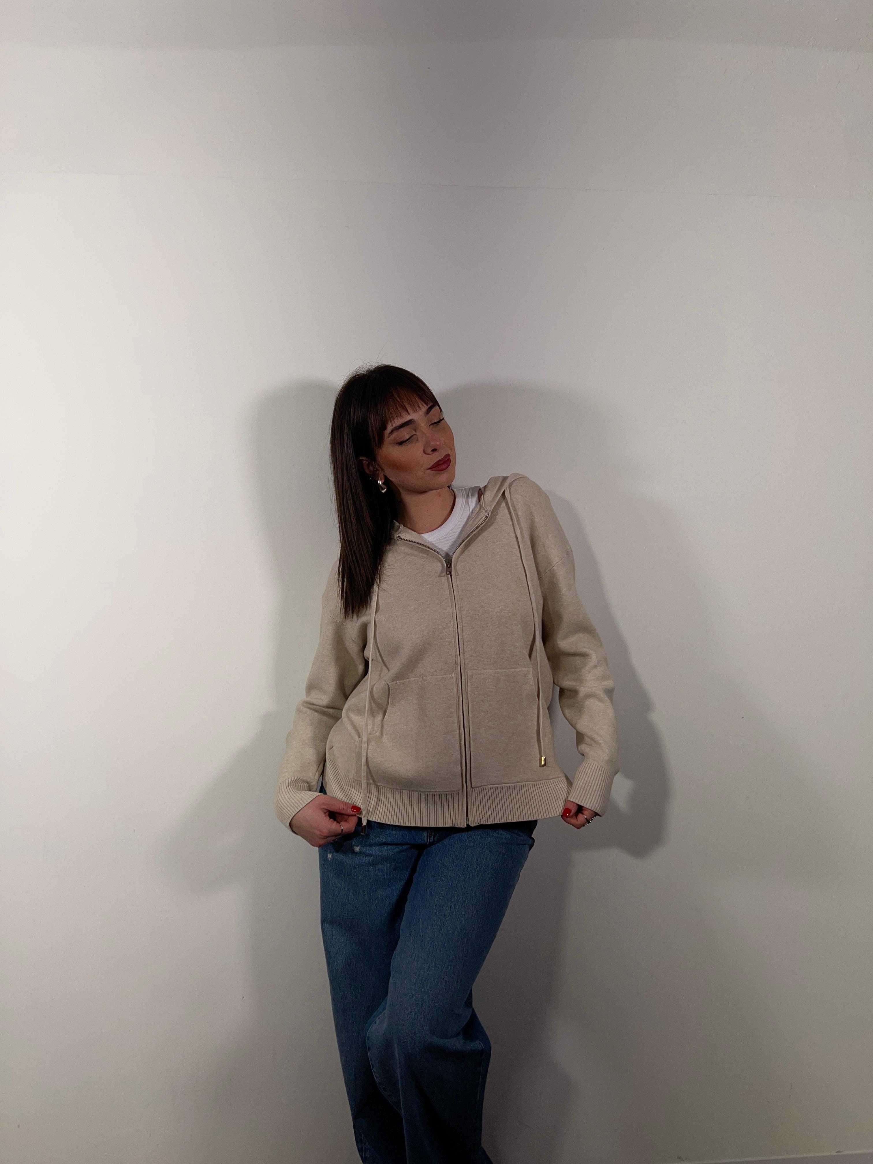 MAGLIA CAPPUCCIO 09505.