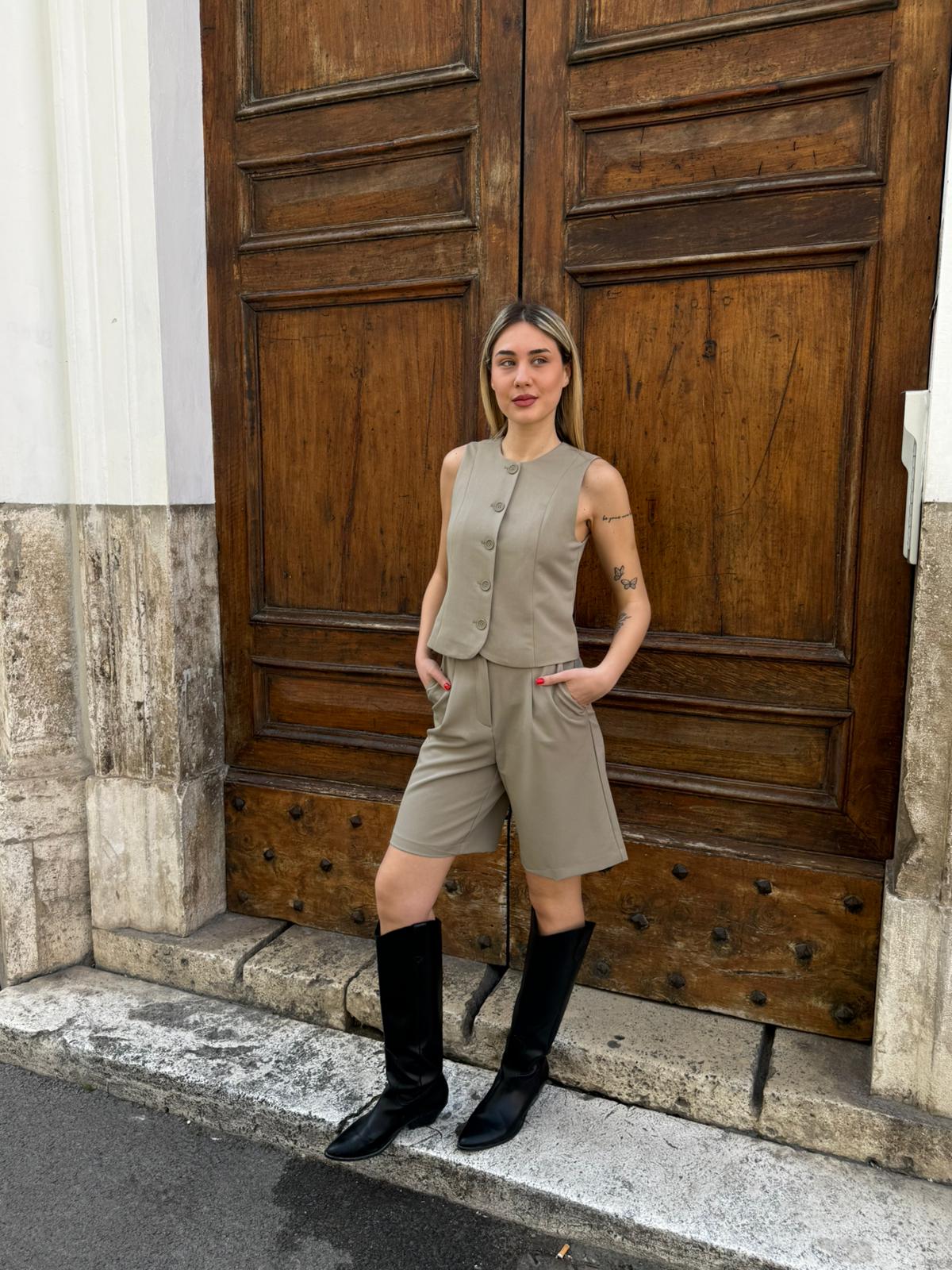 17158172 BERMUDA KAMIL