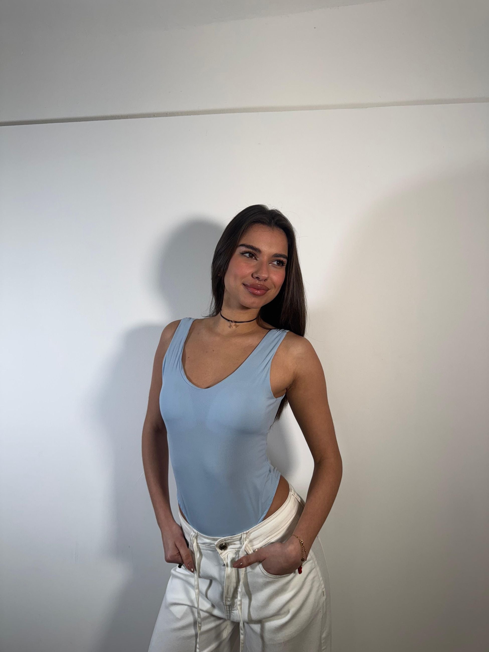11182 BODY FRANCE
