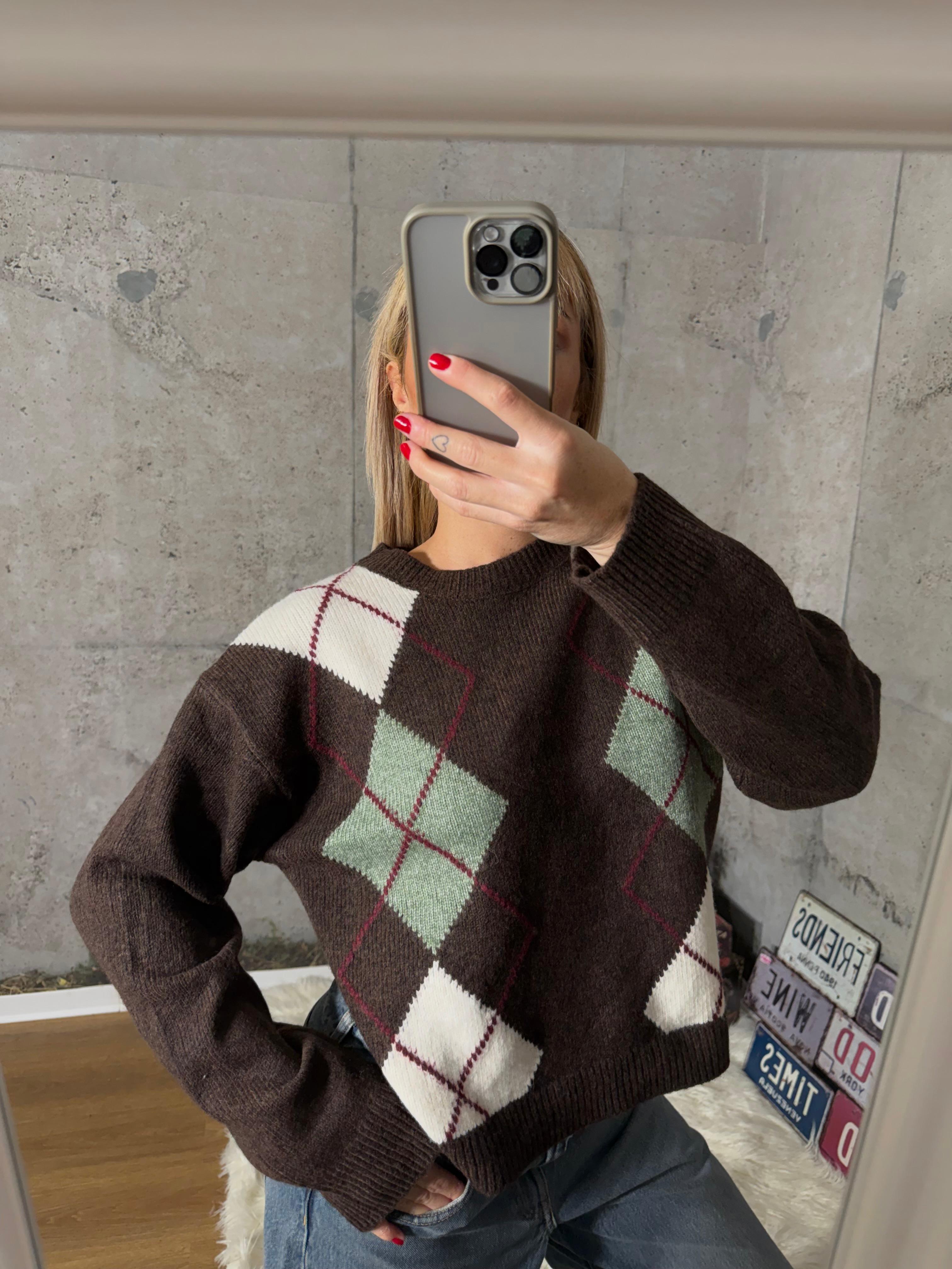 12281930 MAGLIONE HARVI