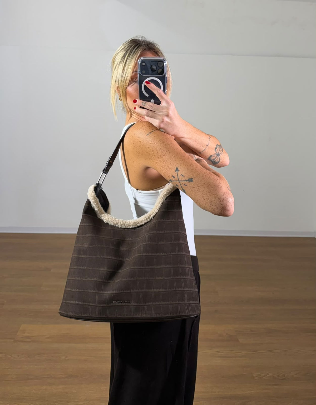 RS6323 BORSA REGINA
