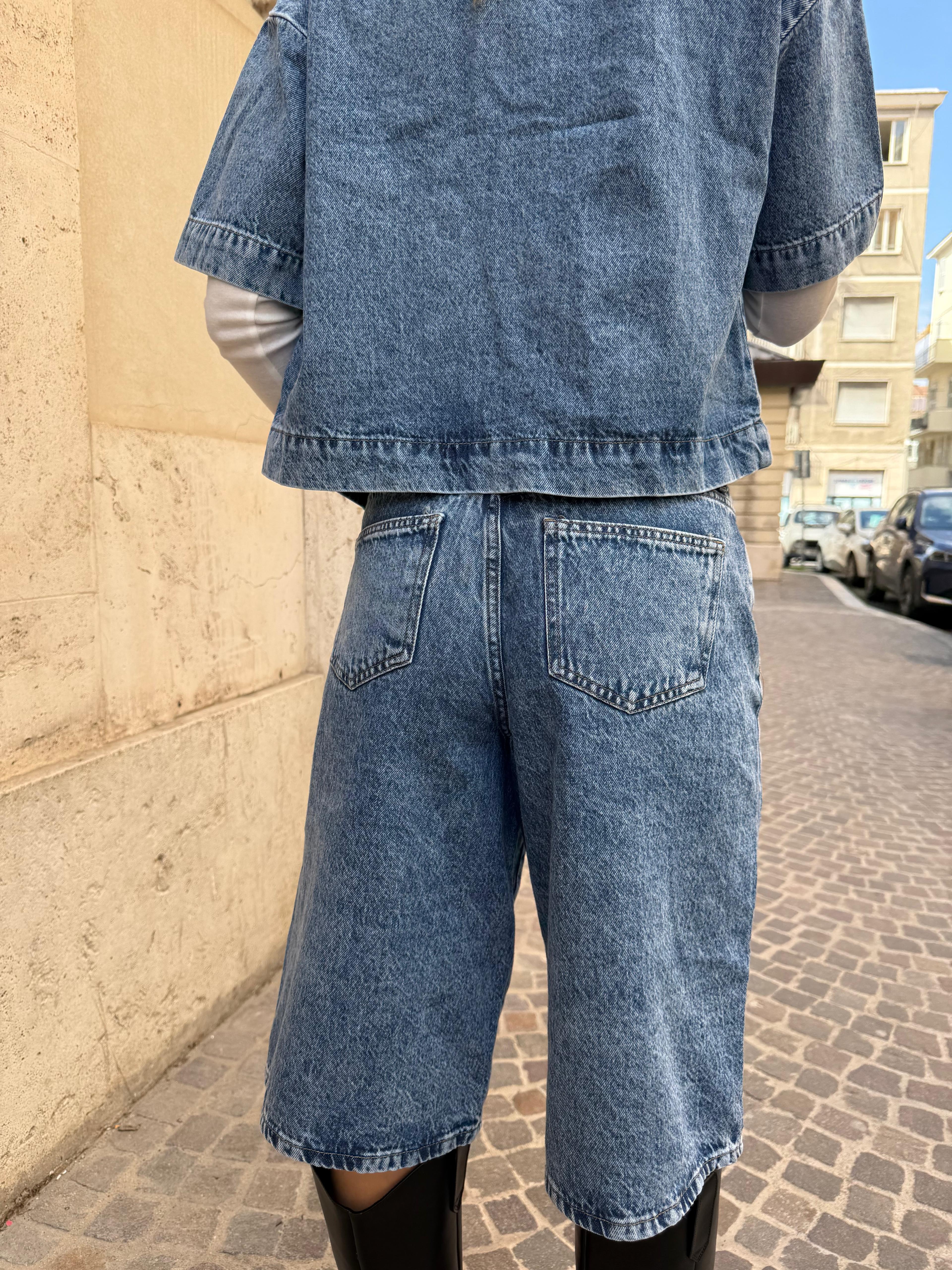 17161960 BERMUDA SKY